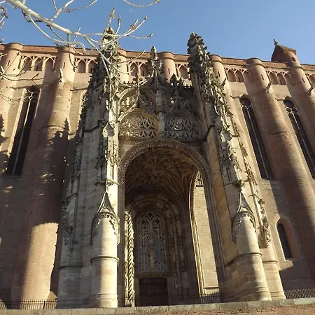 Les Berges De La Cathedrale *